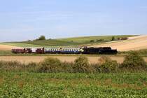 A-LOKTM 52.4984 am 04.Okt. 2021 als Nebenfahrt 14724 (Ernstbrunn - Würnitz-Hetzmannsdorf) beim Km 24,5 der Lokalbahn Korneuburg - Hohenau.