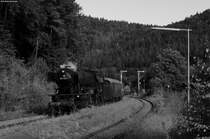 23 058 und 52 7596 (Zugschluss) mit dem DPE 74351 (Schaffhausen PB-Singen(Htw)) in Fridingen 18.9.21
