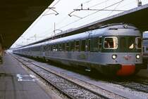 Im September 1986 ist ein aus Rom kommender Schnellzug, bestehend aus mehreren vierachsigen Triebwagen der Serie ALe 601 und den dazugehörigen Beiwagen, in Bologna angekommen. Hier wurde der Zug geflügelt und die einzelnen Einheiten fuhren weiter zu den verschiedenen Endbahnhöfen. Die zu den Triebwagen passenden Beiwagen der Serie Le 420 hatten unterschiedliche Inneneinrichtungen, u. a. auch mit Küche und Speiseabeil. Die ALe 601 der 2. Serie waren statt für 180 km/h für 200 km/h ausgelegt, mit einem entsprechend umgerüsteten Triebwagen wurden bei einer Testfahrt sogar 278 km/h erreicht.