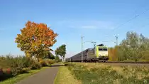 Captrain 185 532  DOMPTEUR GESUCHT , vermietet an CCW, mit leerem Sch�ttgutwagenzug DGS 89249 Bremen Stahlwerke - Bottrop S�d (zwischen Lembruch und Diepholz, 28.10.2021).