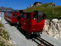 Z11 ist sozusagen völlig Rauchfrei mit einer Wagengarnitur Talwärts nach St.Wolfgang unterwegs; 180728