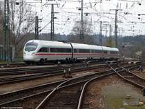 ICE-T BR 415 mit ICE 184 Z�rich HB-Stuttgart Hbf am 10.04.04 bei der Einfahrt in Singen (Htw)