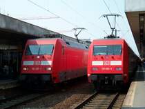 Br 101 107 und Br 101 093 stehen in Hannover Hbf (13.8.2007)