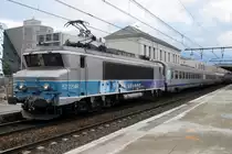 Am 3 Juni 2014 steht 22214 mit ein CoRail IC in Chambery-Challes.