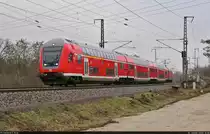 DABpbzfa <sup>767.2</sup> (50 80 86-81 143-9 D-DB) mit Schublok 146 009-6 lässt den Hp Magdeburg Herrenkrug mit einer Viertelstunde Verspätung hinter sich.

🧰 Elbe-Saale-Bahn (DB Regio Südost)
🚝 RE 16420 (RB40) Burg(Magdeburg)–Braunschweig Hbf [+15]
🕓 14.1.2022 | 14:36 Uhr