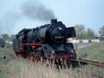 03 2204 zu Gast in Polen. Auf der allj�hrlich stattfindenden Dampflokparade, die am 1.4.2004 in Wolsztyn stattfand, pr�sentierte sich diese deutsche Lok mit ihren polnischen Schwestern.