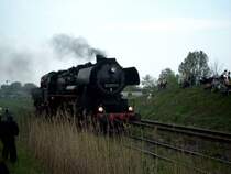 52 8177-9 am 1.5.2004 auf der Dampflokparade in Wolsztyn.