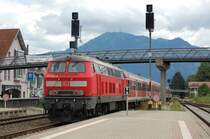 218 342-4 verl�sst am 31.07.07 mit einem RegionalExpress nach Ulm HBF den Bahnhof Immenstadt.