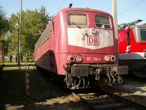 151 134  schlafend  ;-) in der Traktion Wels (18.8.2007)