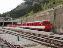 Erneuerte T�sch->Zermatt-Pendelzug in Zermatt. 09.08.07
