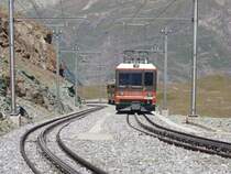 Triebwagen 3051 und 3053 auf der Talfahrt. 06.08.07