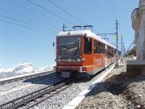 Triebwagen 3084 und 3081 fahren nach Gornergrat. 06.08.07