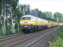 Heute hatte Ich viel Gl�ck! 320 001-1 von Wiebe fuhr mit einem Bauzug durch den ehemaligen Hp Wanne-Unser-Fritz. 24.8.07