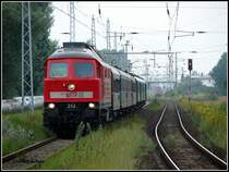 MEG 313 mit dem Sonderzug zur Hanse-Sail 2007. Hier kommt der Zug gerade aus Warnem�nde und ist auf dem Weg nach Berlin.11.08.07