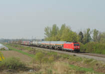 Friesenheim - 14. April 2022 : 185 102 mit einem Mischer in Richtung Karlsruhe.