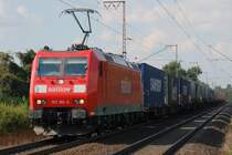 Railion 185 190-6 mit G�terzug am 24.08.2007 in Recklinghausen am Bahn�bergang B�rster Weg in Fahrtrichtung Recklinghausen Hbf.