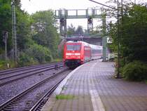 101 096-6 steht mit einem IC in Hamburg-Harburg. 22.08.07