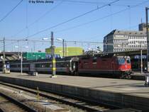 Re 4/4'' 11145 am 26.8.07 in Z�rich HB mit EC 179 ''Cisalpino Insubria''