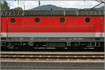 Seitenansicht der Innsbrucker 9181 1144 259. 
Die ehemaligen Anschriften sind noch zu erkennen. Aufgenommen am 30.06.07 in Kufstein.