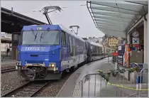 Bereits zwei Tage vor dem Fahrplanwechsel stand die MOB Ge 4/4 8001 mit ihrem GoldenPass Express in Montreux. 

9. Dezember 2022