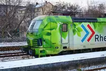 Die Front vom Rheincargo Siemens Smartron 192 033-9 abgestellt am 18.12.22 in Frankfurt am Main Höchst