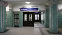 Mit der typischen  Bunzlauer Keramik ist die Bahnhofshalle von Boleslawiec ausgekleidet.  
18.12.2022 11:02 Uhr.