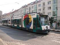Triebzug 408 Siemens Combino  D�sseldorf  mit Stadtwerke Potsdam Werbung. Aufgenommen Potsdam Platz der Einheit.