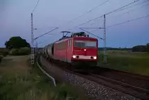 21:45 Uhr: Die LDK 155 060 rollte am Abend des 05.06.2023 mit einem leeren Getreidezug von Mukran, durch Zirkow Hof.
