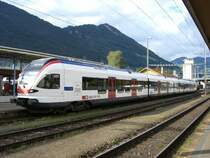 523 006 -ein Flirt-Triebzug- im Bahnbhof von Brunnen! (17.08.2007)