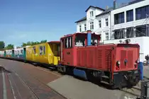 Lok  Aurich  der Borkumer Kleinbahn im Bahnhof Borkum 29.5.2023