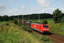 189 024 und 189 095 mit einem G�terzug bei Bergen (R�gen) [28.07.2007]
