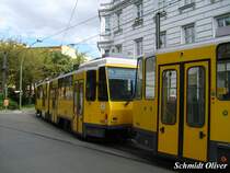 KT4DT 7062 der Berliner Verkehrsbetriebe (BVG) auf der Linie M4 nach Hohensch�nhausen/Zingster Str.