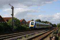 Alt und Neu begenen sich am 26.8.2007 in Heide als eine NOB nach Hamburg-Altona f�hrt 