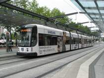 Tw 2831 (NGT D 12 DD)mit Vollwerbung f�r Samsung auf der Linie 11 hier in der Haltestelle Postplatz.02.09.07. 