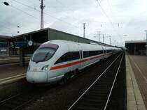 IC 1846 nach K�ln die Reihe TD 605 , 2 x 4 Einheiten,
vorne Steuerwagen 605 506-5,Mittelwagen 605 206-2,605 106-4,
Steuerwagen 605 006-6,Steuerwagen 605 016-5, Mittelwagen 605 116-3 , 605 216-1, Steuerwagen 605 516-4 im Schub.,bei der Ausfahrt
aus dem Dortmunder Hbf. (07.09.2007) 