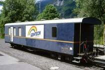 RhB - Xa-v 9399 am 08.03.1997 in Untervaz - gedeckter Dienstwagen 4-achsig (Treffpunktwagen/Infowagen der RhB) Werbung: GENTECH - Baujahr 1913 - SWS - Gewicht 15,70t - Zuladung 5,00t - L�P 14,43m - zul�ssige Geschwindigkeit 60 km/h - �2=12.05.1989 - Lebenslauf: ex Z� 324 - 1928 Z� 29 - 1954 ausr - 1954 Z4� 87 - 12.05.1989 Xa-v 9399 - 08/1998 WS 3901 - 01/2006 ausr. - 20.03.2006 Abbruch - Hinweis: noch ohne Laufwegtafel
