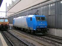 Miet Lok 185 524 - 6 durchf�hrt den Bahnhof von Luxemburg am 19.04.04.