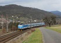 162 062-4 war am 20.03.23 mit einem OS in Sebuzin zu sehen.