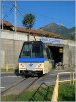 Der neue Panoramatriebzug der Centovallibahn zwischem dem Vorbahnhof und dem unterirdischen Bahnhof von Domodossola am
10. September 2007. 
