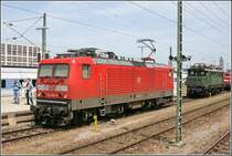 114 501 der Systemtechnik M�nchen steht aufger�stet, w�hrend der Fahrzeugausstellung, im Bahnhof M�nchen Ost.