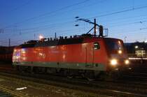 120 118-5 wartete am fr�hen Morgen des 14.09.07 auf Gleis 7 des Aalener Bahnhofs auf die R�ckfahrt als Lz nach Stuttgart.