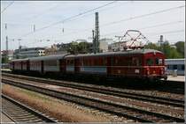 465 006/865 606 sonnt sich am 01.07.07 in der hei�en Mittagssone.