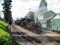 99 1608 und 99 1713 mit einem G�terzug in Moritzburg am 15.09.07