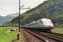ETR 470 Cisalpino nach Stuttgart unterwegs bei Schwyz im Sommer 2005.