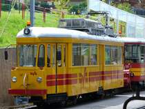 TPC / BVB - Gelber Triebwagen Xe 4/4  1501 ( Ex Z�rcher Tram ) Abgestellt im Bahnhofsareal von Villars am 29.07.2007