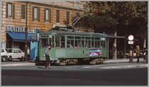Tram 21xx in gr�ner Farbgebung in Rom. (Archiv 10/84)
