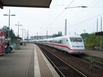 ICE 2 nach K�ln/Bonn Flughafen und K�ln Hbf durchfahren Minden (25.8.2007)