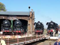 In Stassfurt waren au�erdem die BR 50 3695-9,BR 50 3708-0,BR 44 1182-3 und BR 44 1486-8 zu bestaunen. (23.09.07)  