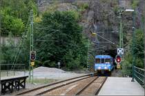 Saltsjöbanan, Station  Henriksdal  - 

In den nächsten Jahren wird sich hier vieles verändern, so wird diese Aufnahme bald schon historischen Wert haben. 

28.08.2007 (M)