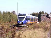 VT 746 f�hrt in Ottbergen ein.